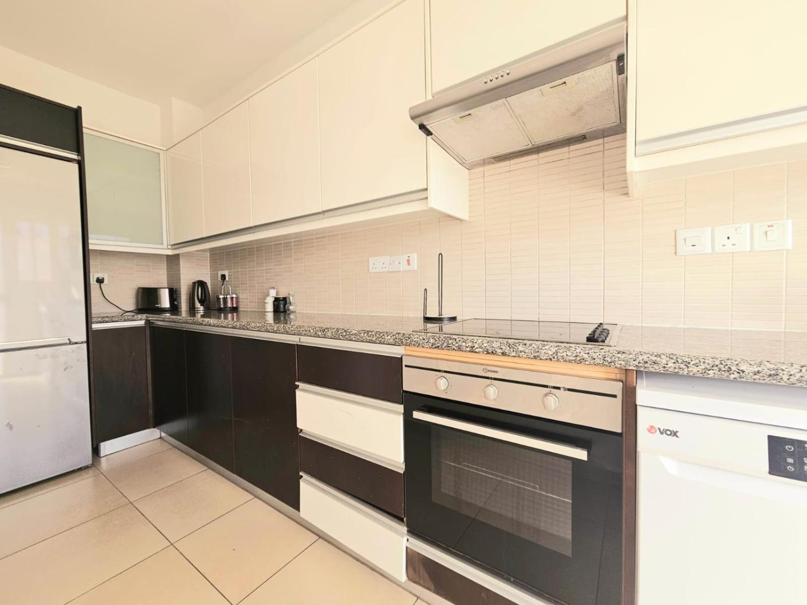 Elysia Park Apartments Paphos Bilik gambar